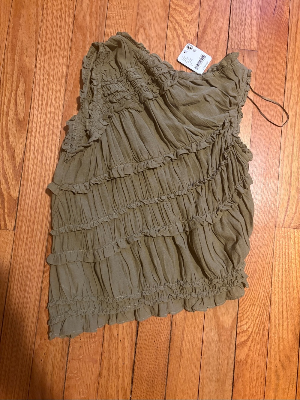 Free People Olive Green Ruffled Tank Top- NEW ! Never work with tags